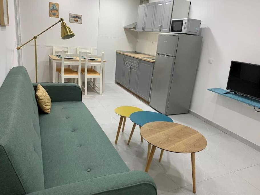 Ferienwohnung Apartamento En Centro Historico Cerca De La Playa Cádiz Exterior foto